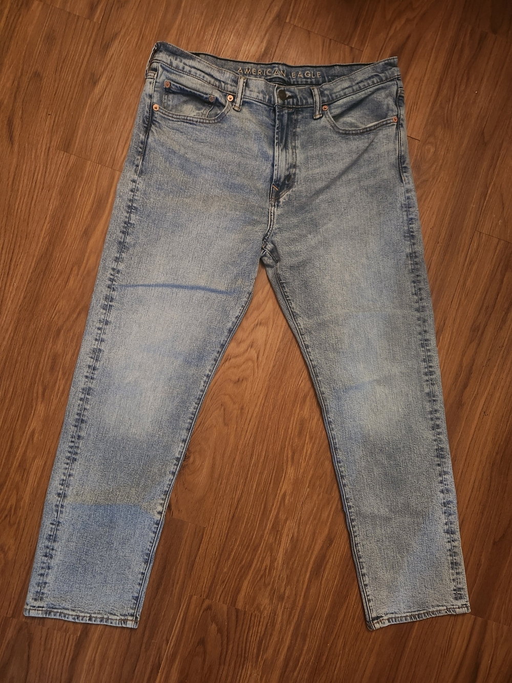 American Eagle Outfitters Men’s Light Wash Straight Jeans